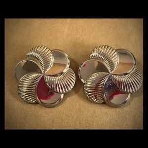 SIGNED Volupte Trefoil Flower Clip On Earrings